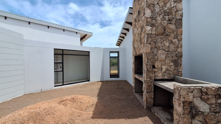 3 Bedroom Property for Sale in Stilbaai Wes Western Cape